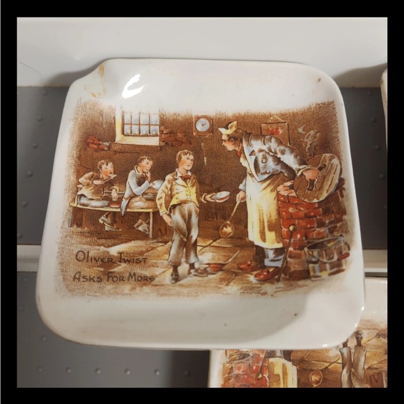 English Ware A Lancaster Ltd. 3 Oliver Twist Ashtrays Made In Handley England - Picture 4 of 9